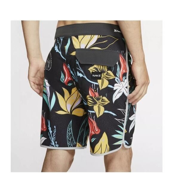 Hurley Phantom Domino Boardshorts 18" Size 40 Hawaiian Floral Black EUC - Picture 2 of 12